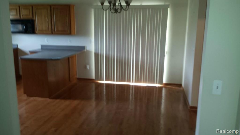 8240 Brown Road Avoca, MI 48006 - Photo 10 of 18 DINING AREA