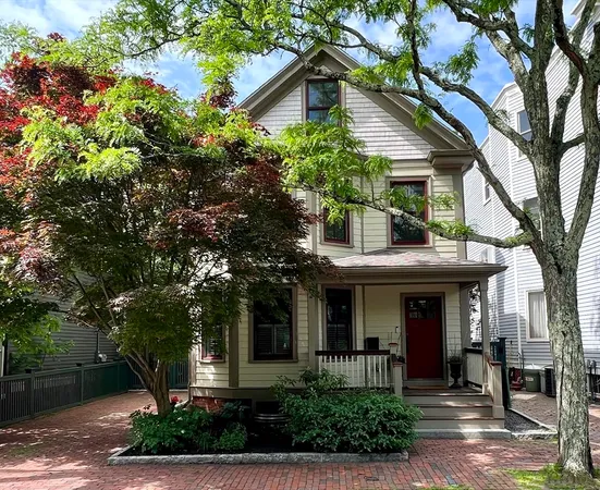 $2,850,000 | 14 Holly Avenue, Cambridge, MA 02138