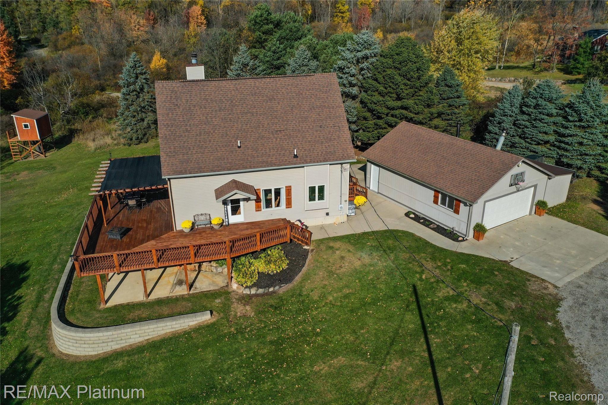 11198 Rolston Road Byron, MI 48418 - Photo 2 of 36 7-Aerial View V.jpg
