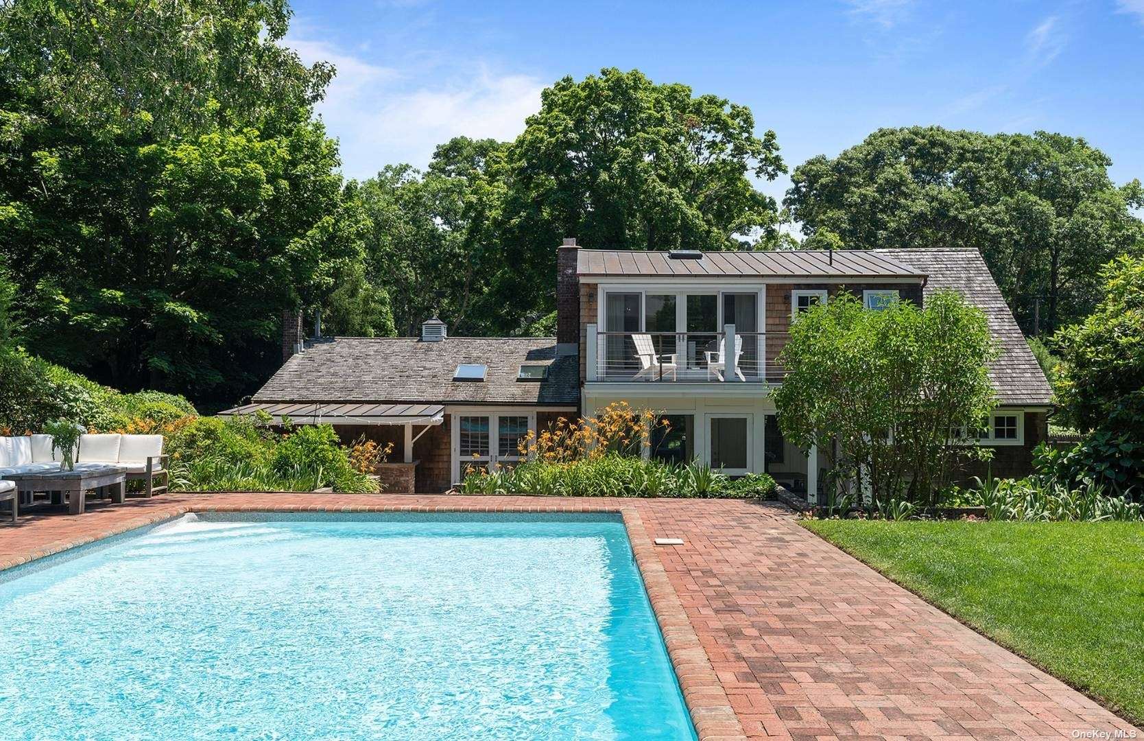 186 Kings Point Road East Hampton, NY 11937 - Photo 1 of 1 Gallery Image 1