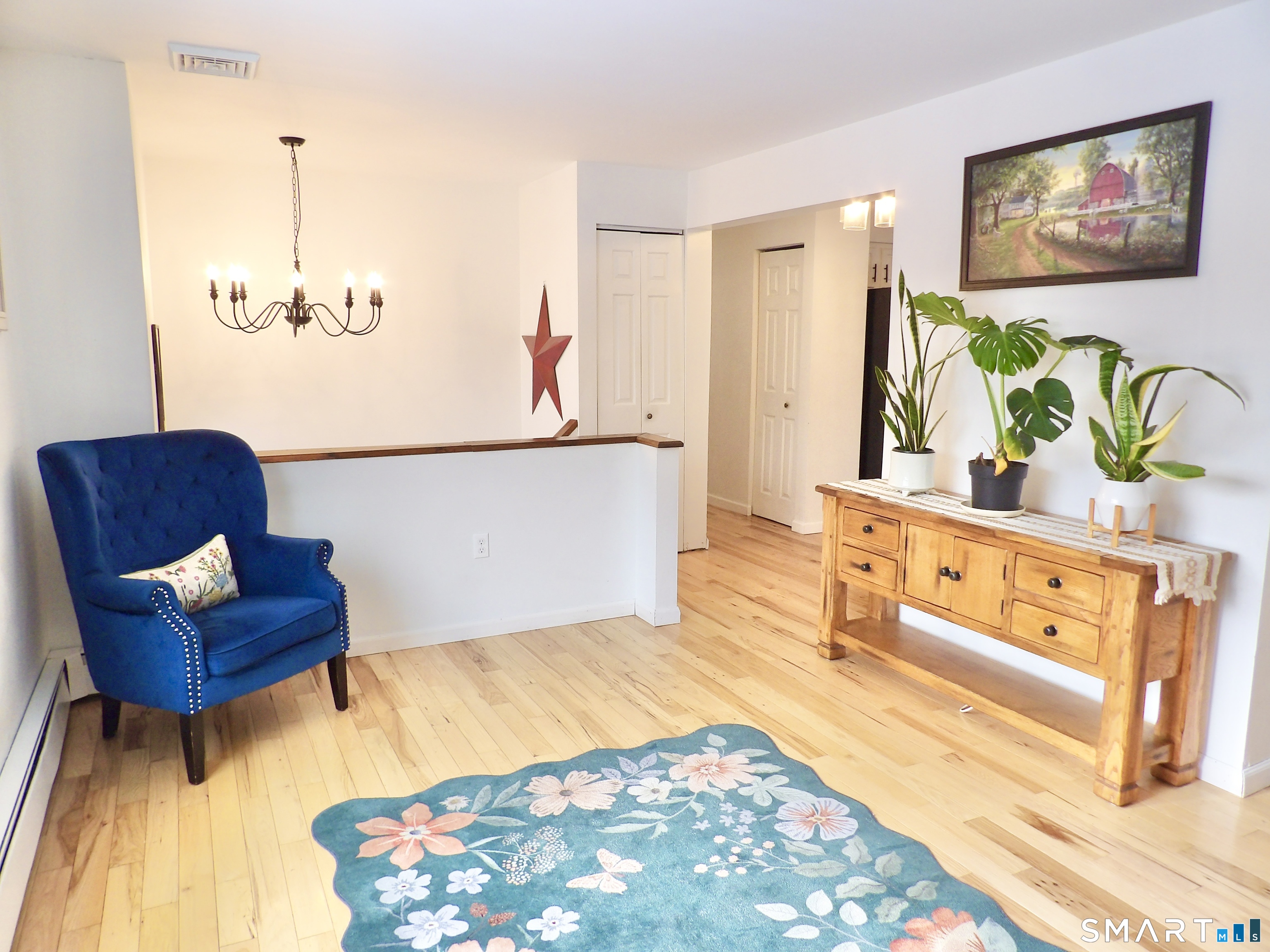 991 Shewville Road Ledyard, CT 06339 - Photo 6 of 29 Living Room