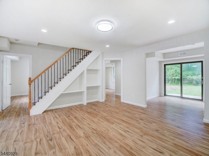 8 Britton Road Ringoes, NJ 08551 - Photo 10 of 50
