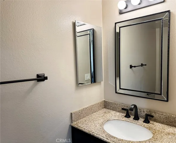 $4,600 | 909 South Lake Summit Drive, Anaheim Hills, CA 92807