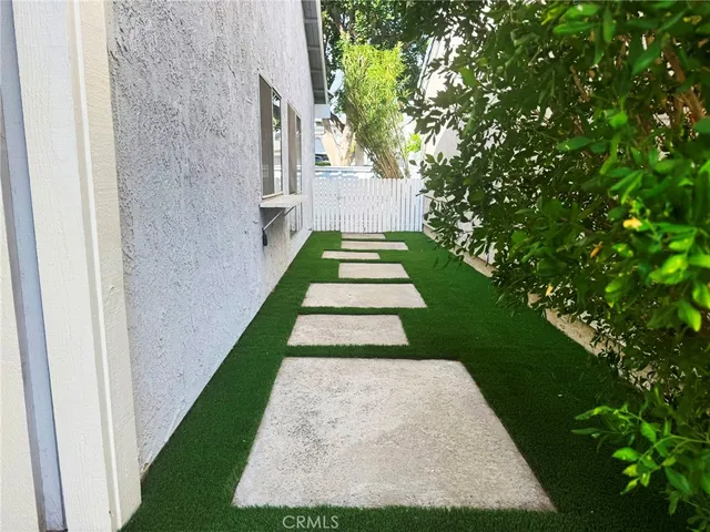 $4,600 | 909 South Lake Summit Drive, Anaheim Hills, CA 92807