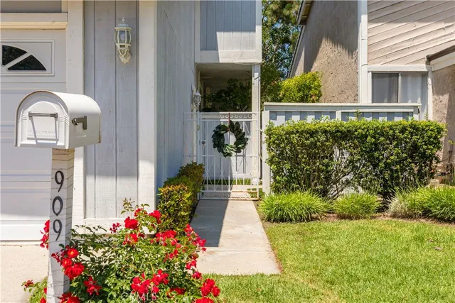 $4,600 | 909 South Lake Summit Drive, Anaheim Hills, CA 92807