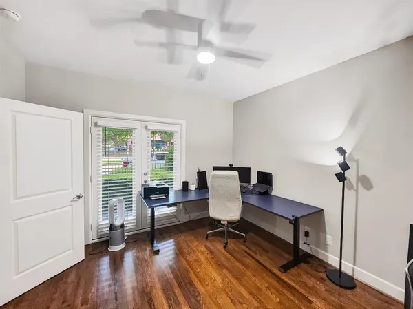 $3,500 | 15850 Quorum Drive, Addison, TX 75001