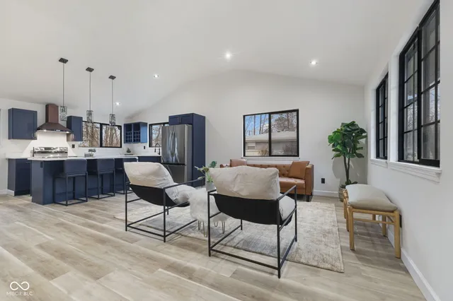 $374,900 | 2712 Westleigh Drive, Indianapolis, IN 46268