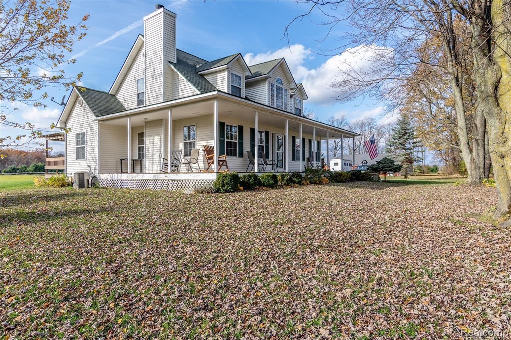 10240 Fenton Road Fenton, MI 48430 - Photo 4 of 53