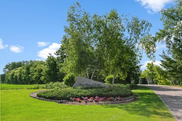 $1,249,000 | E12239 Timber Rdg Trail, Prairie du Sac, WI 53578