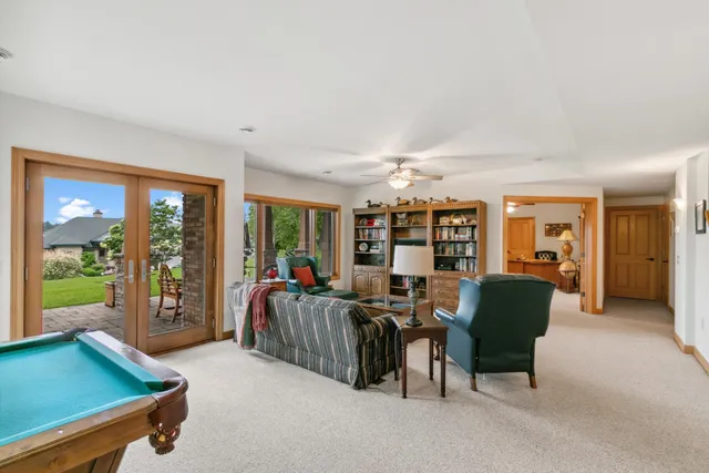 $1,249,000 | E12239 Timber Rdg Trail, Prairie du Sac, WI 53578
