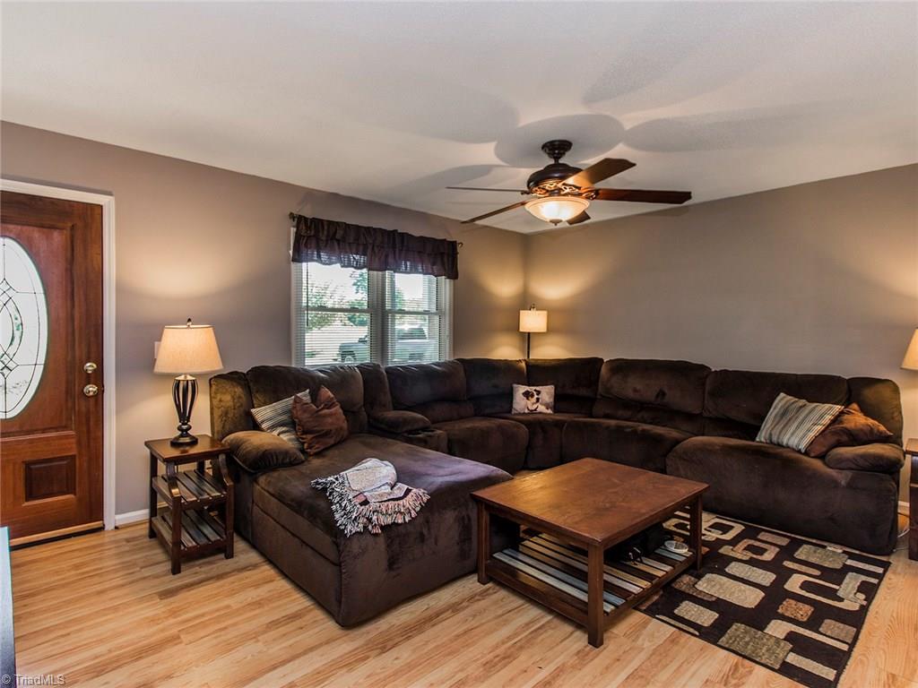 3756 Day Road Walkertown, NC 27051 - Photo 4 of 24 Gallery Image 4