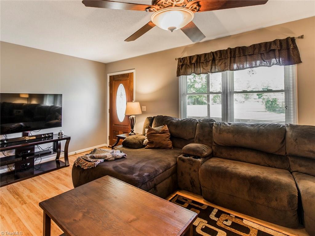 3756 Day Road Walkertown, NC 27051 - Photo 5 of 24 Gallery Image 5