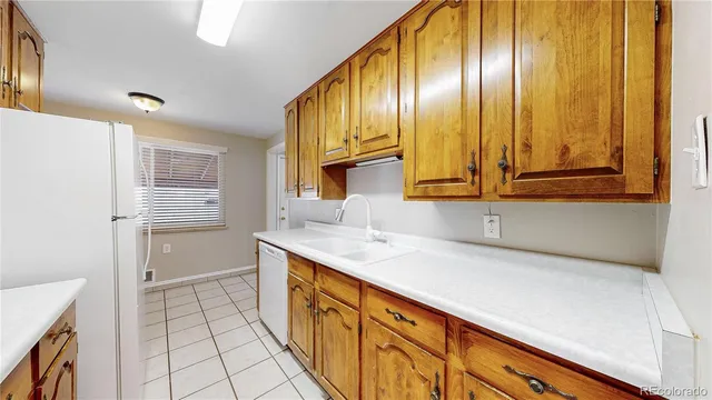 $2,535 | 1672 South Benton Street, Lakewood, CO 80232