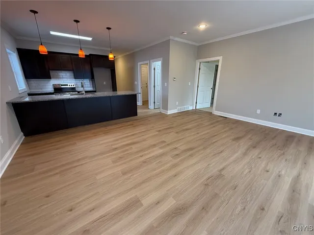 $414,999 | 10 Platten Drive, Elbridge, NY 13080