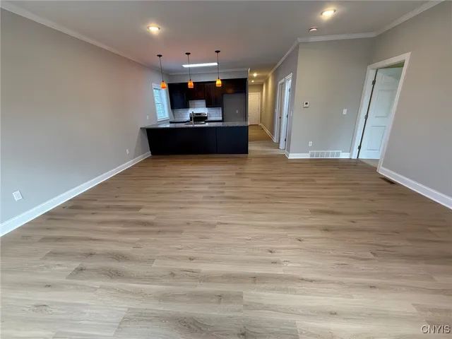 $414,999 | 10 Platten Drive, Elbridge, NY 13080