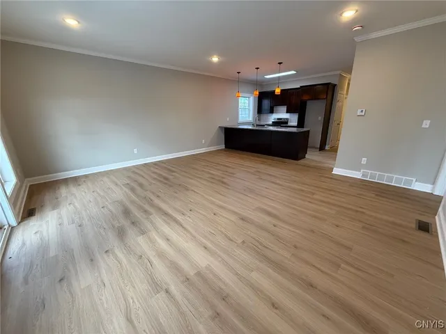 $414,999 | 10 Platten Drive, Elbridge, NY 13080