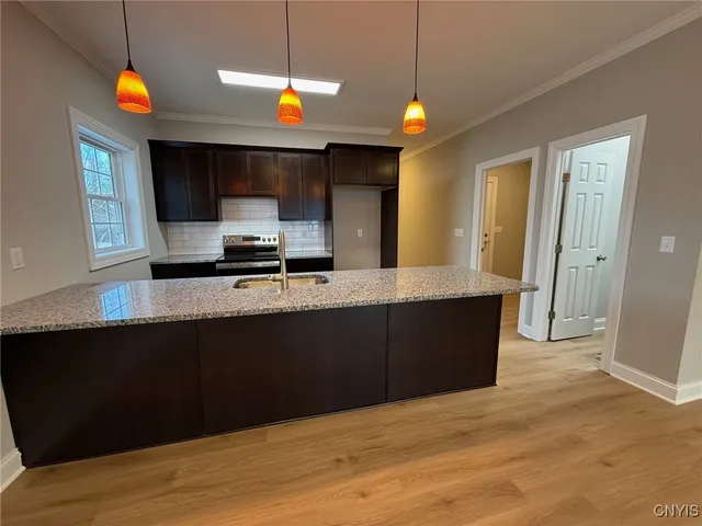 $414,999 | 10 Platten Drive, Elbridge, NY 13080