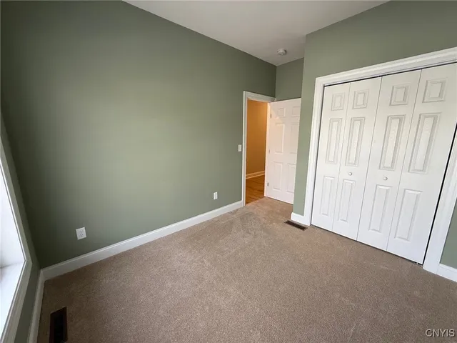 $414,999 | 10 Platten Drive, Elbridge, NY 13080