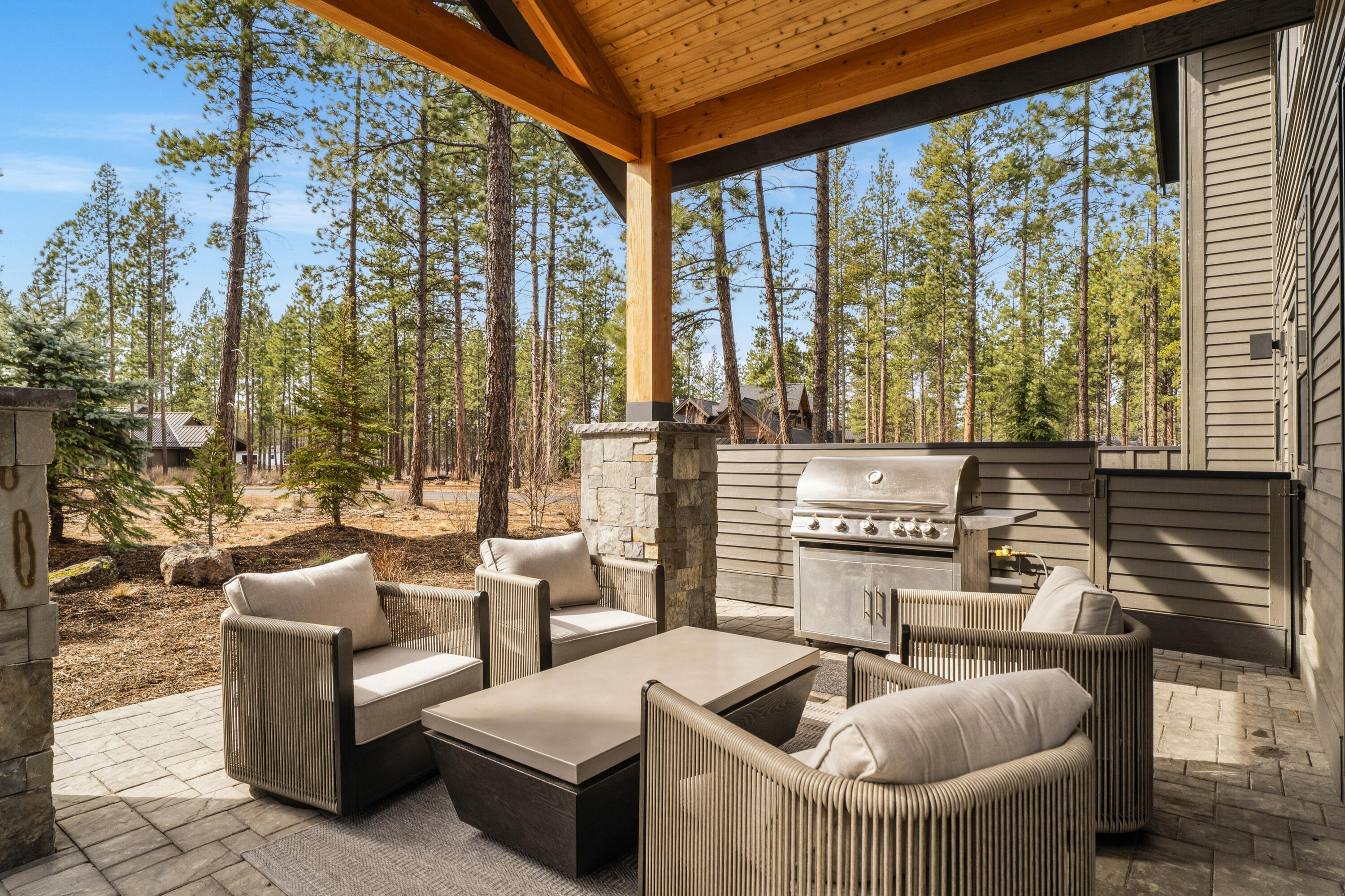 56350 Mirror Rock Loop, Unit 360 Bend, OR 97707 - Photo 20 of 86 12-Exterior