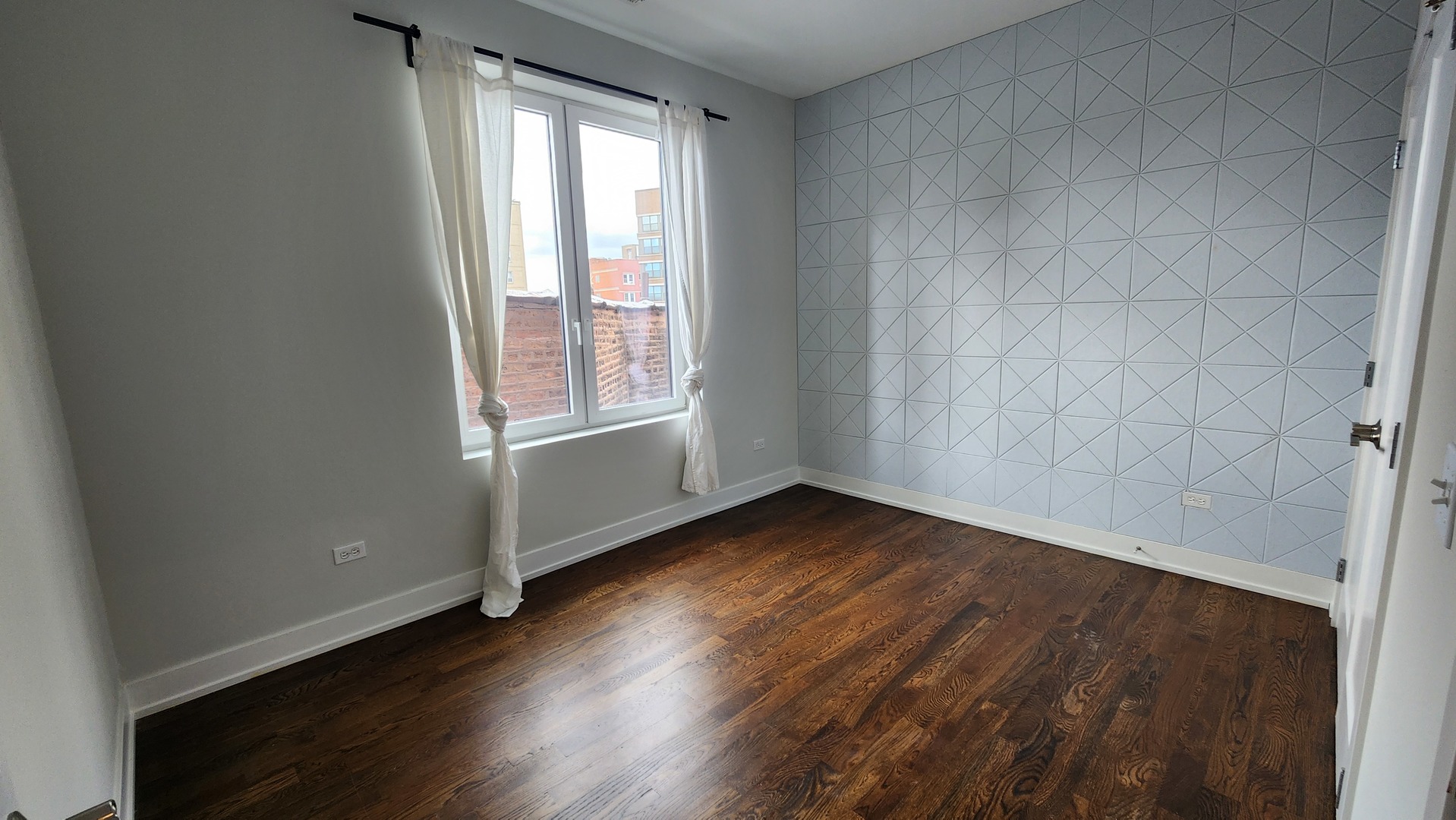 4428 North Sheridan Road, Unit 4A Chicago, IL 60640 - Photo 11 of 18