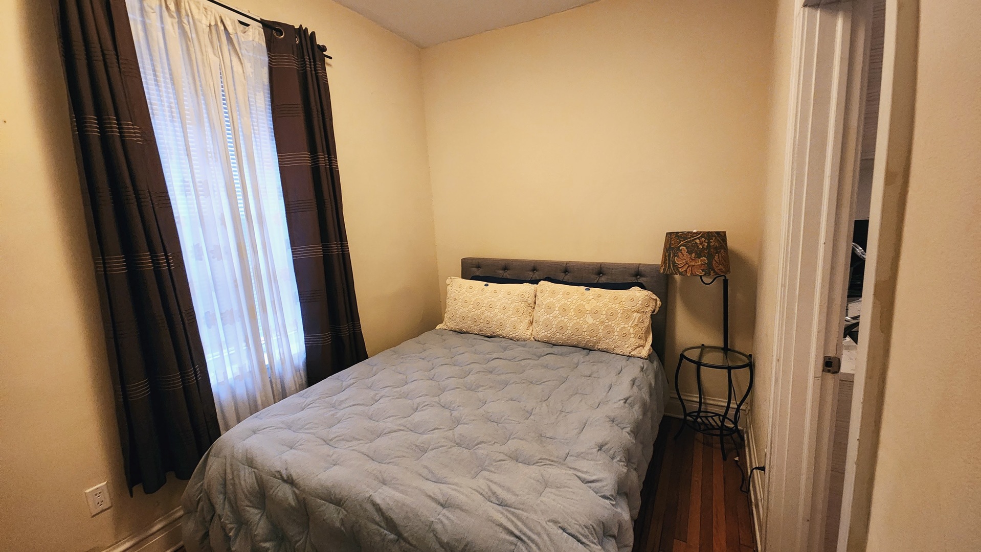 2150 West Iowa Street, Unit 3 Chicago, IL 60622 - Photo 9 of 11