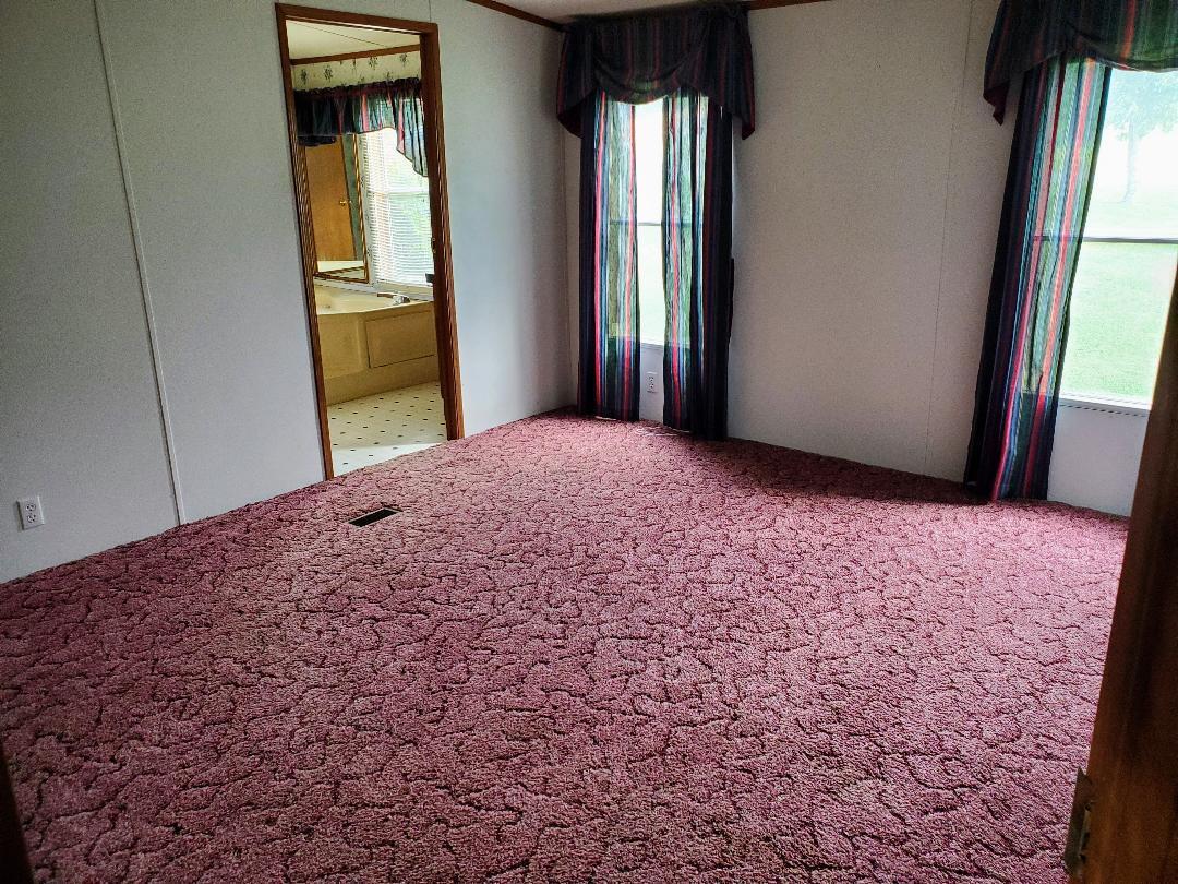 443 Bill West Road Limestone, TN 37681 - Photo 7 of 12 thumbnail - 2022-09-22T173549.791