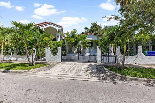 $27,500 | 1061 Northwest N River Drive, Miami, FL 33136