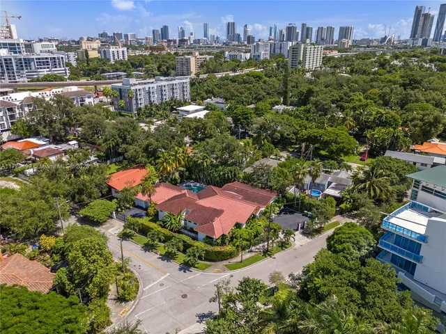 $27,500 | 1061 Northwest N River Drive, Miami, FL 33136