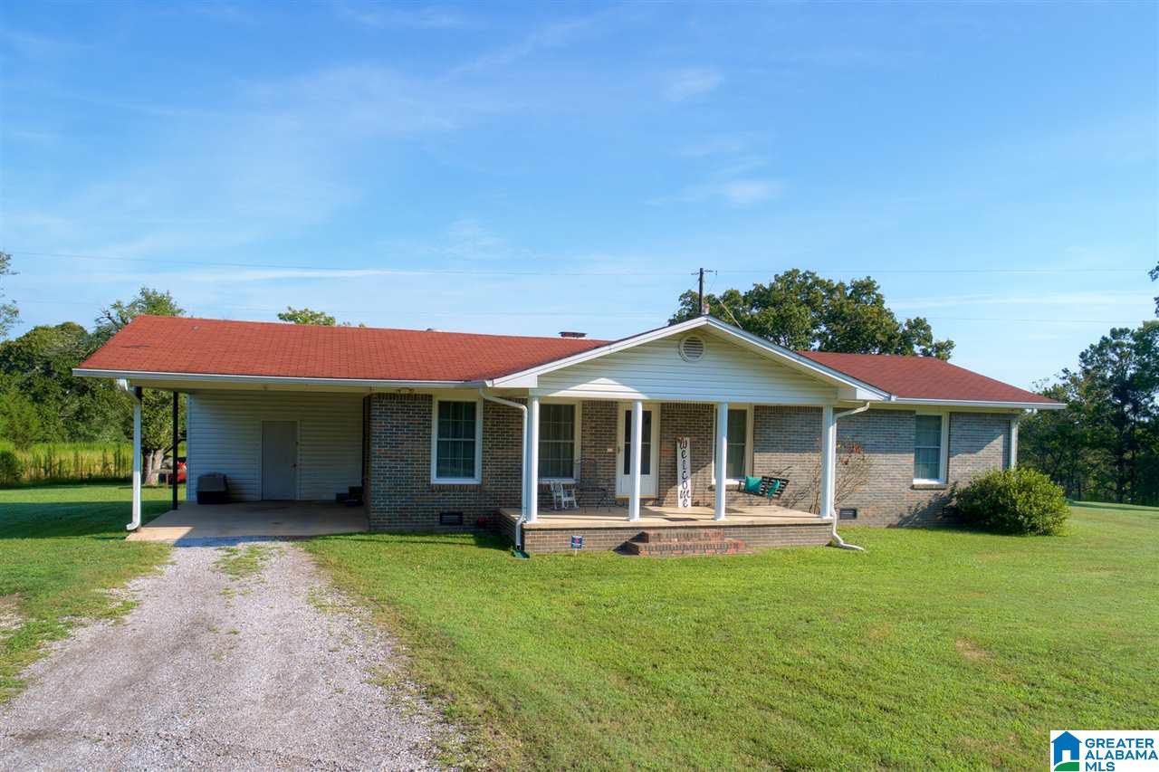 1164 Lamon Chapel Loop Jasper, AL 35503 - Photo 2 of 30