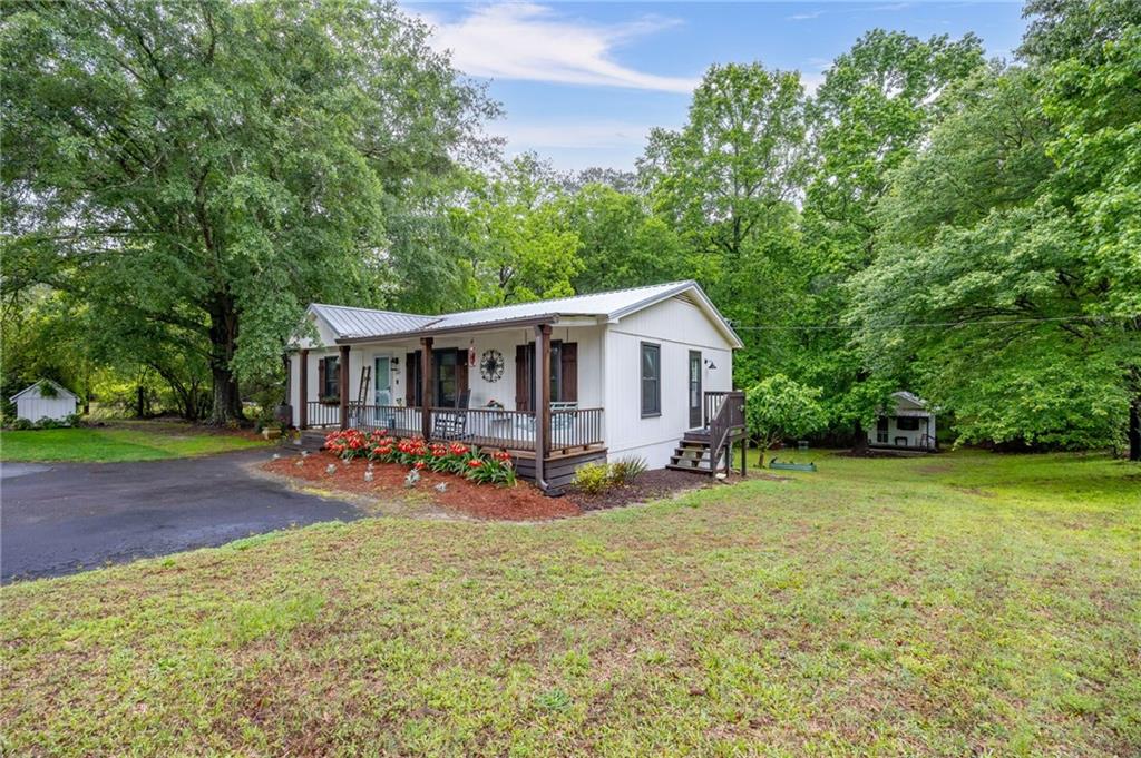 149 Holder Road Dallas, GA 30132 - Photo 3 of 47