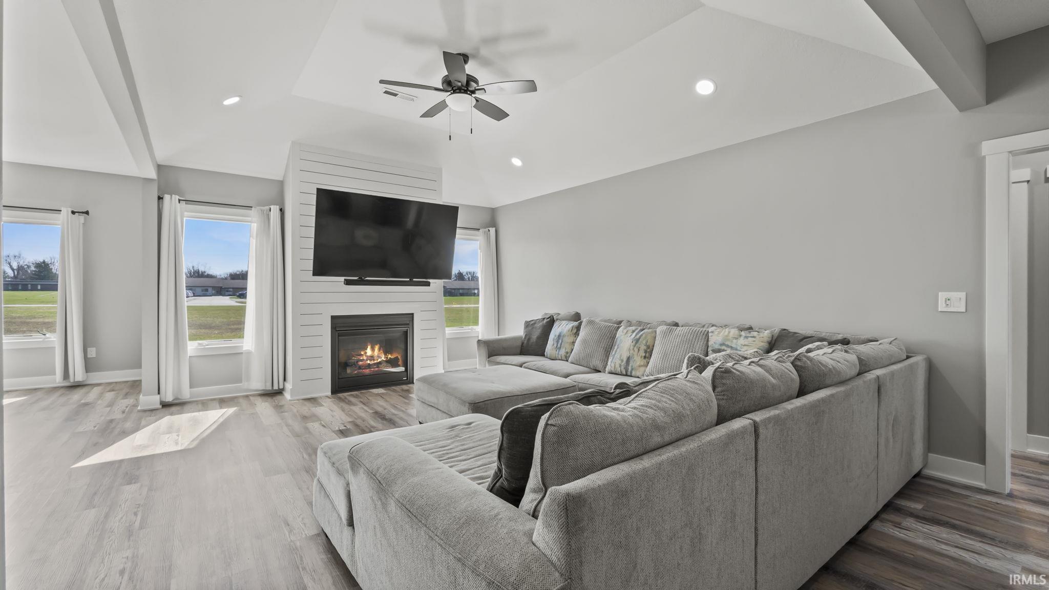 422 Westward Drive Butler, IN 46721 - Photo 14 of 35