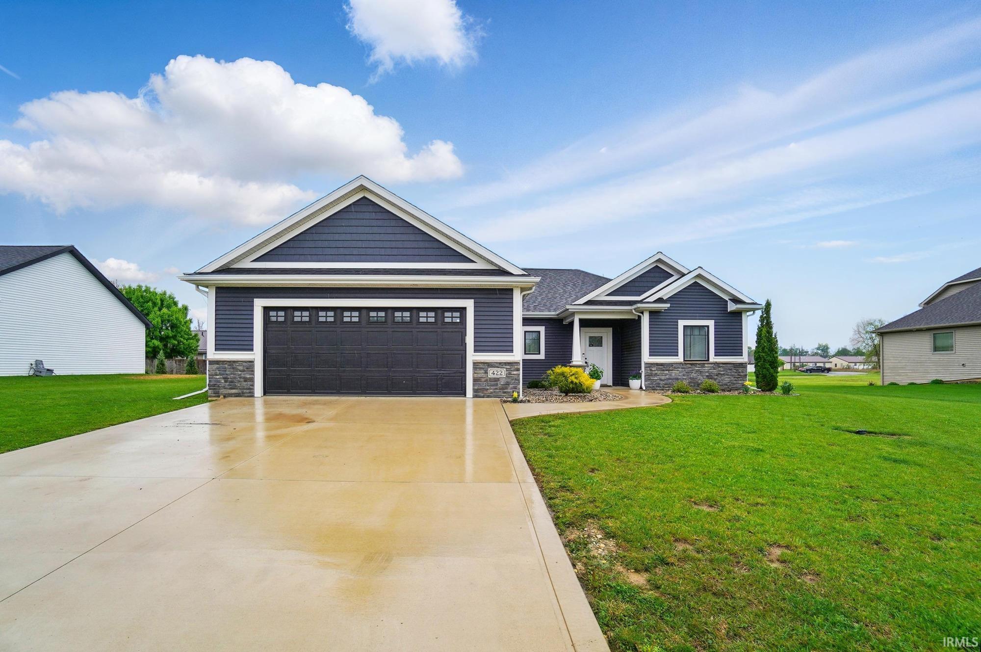 422 Westward Drive Butler, IN 46721 - Photo 3 of 35