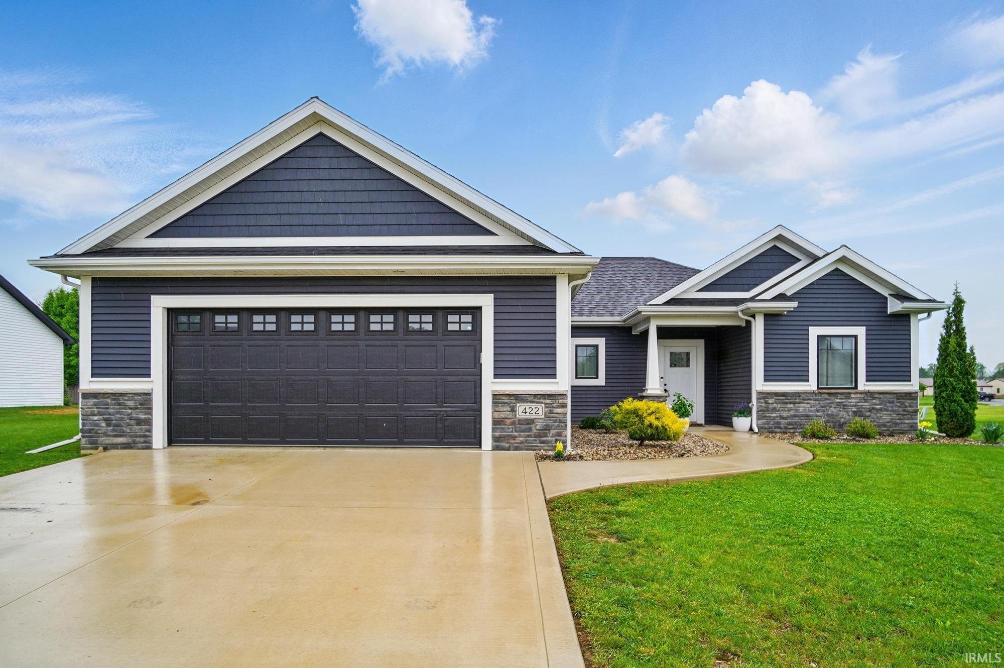 422 Westward Drive Butler, IN 46721 - Photo 5 of 35