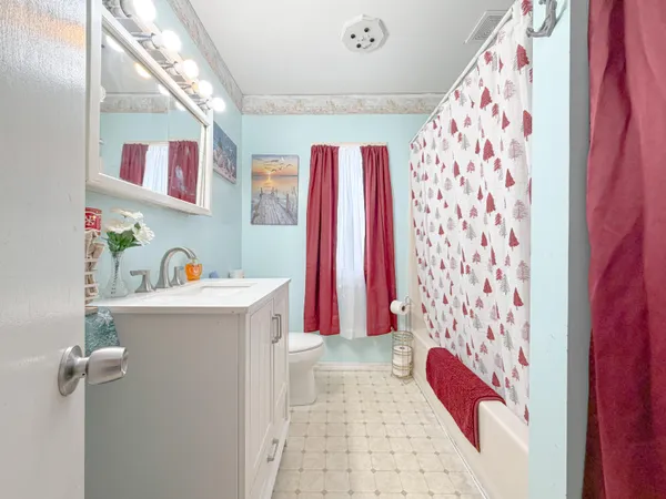 $499,000 | 21 Hillside Avenue, Casco, ME 04015