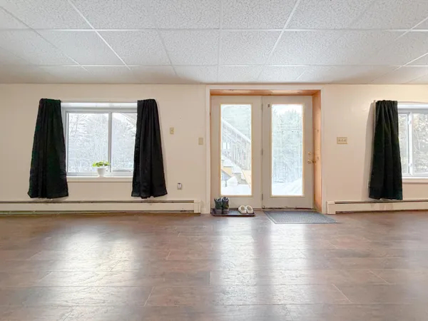 $499,000 | 21 Hillside Avenue, Casco, ME 04015