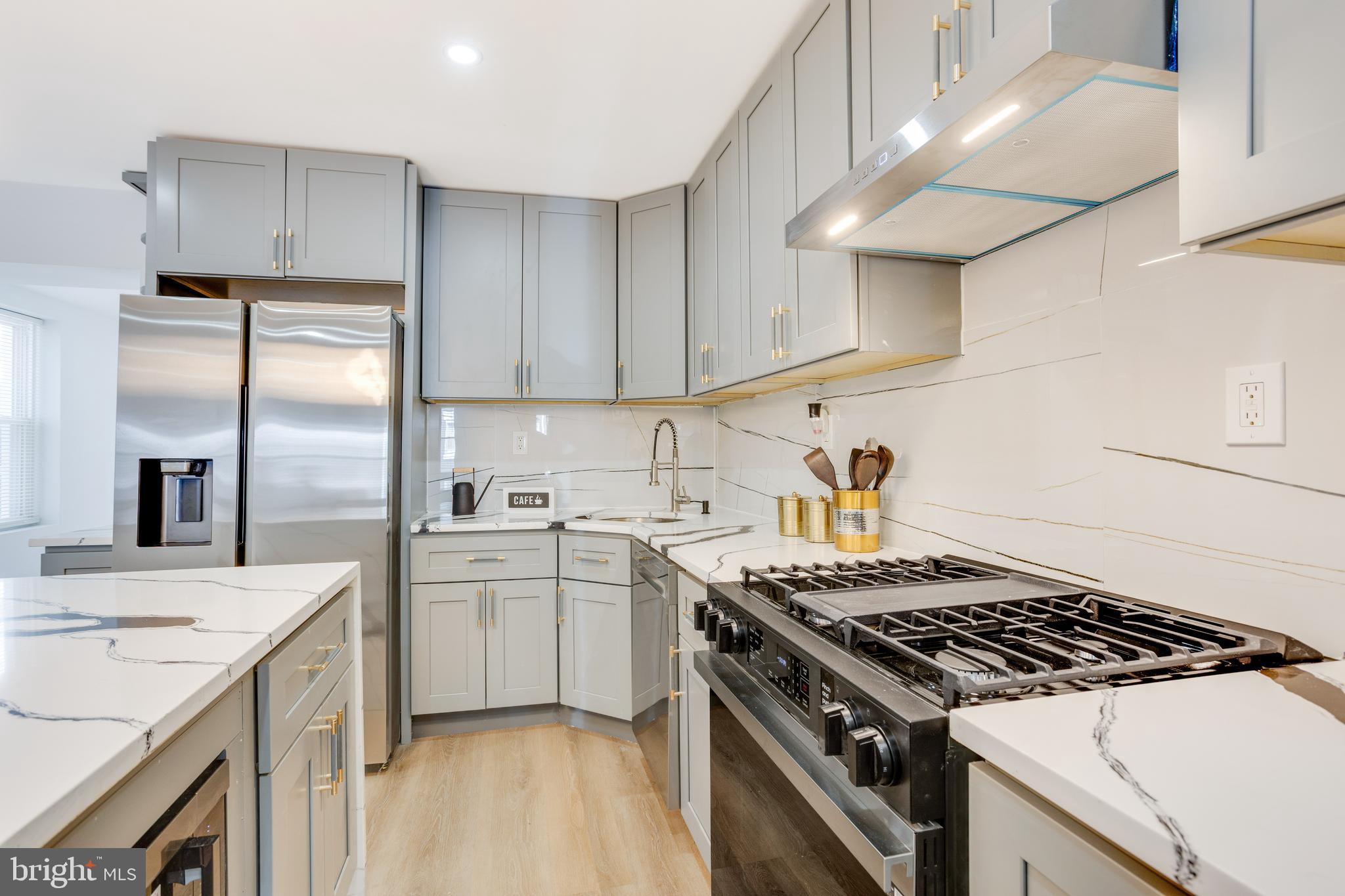 4531 Ditman Street Philadelphia, PA 19124 - Photo 14 of 38