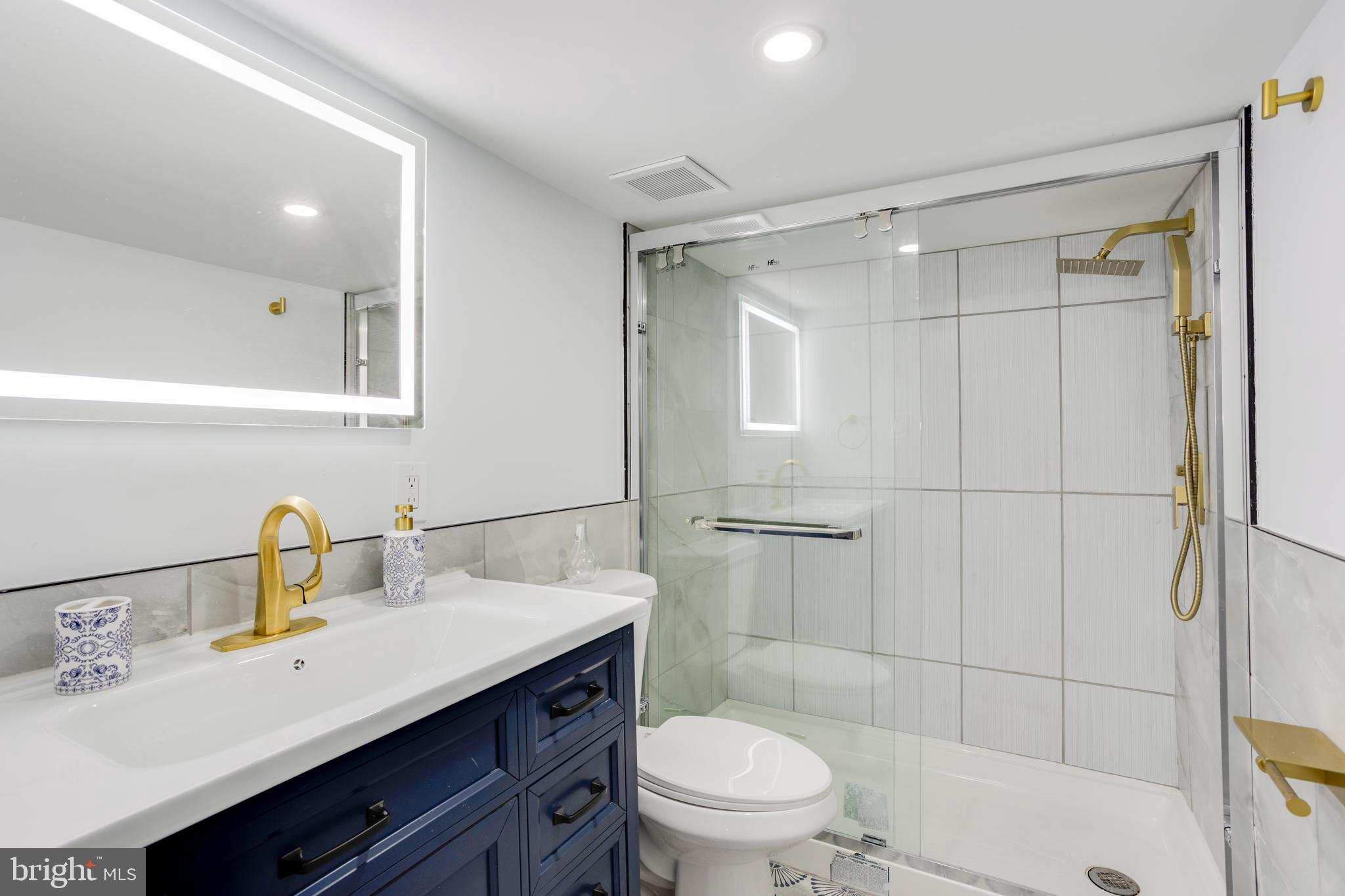 4531 Ditman Street Philadelphia, PA 19124 - Photo 30 of 38