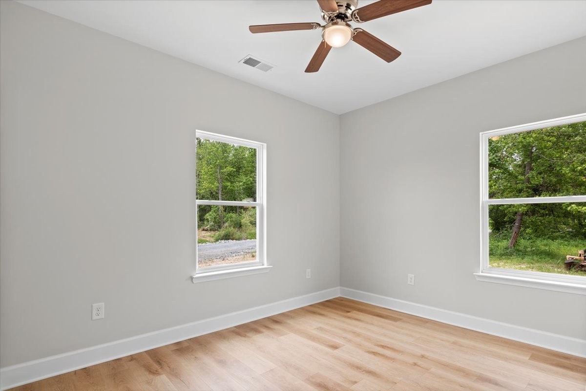 132 Eno Road Dickson, TN 37055 - Photo 19 of 28 Gallery Image 19