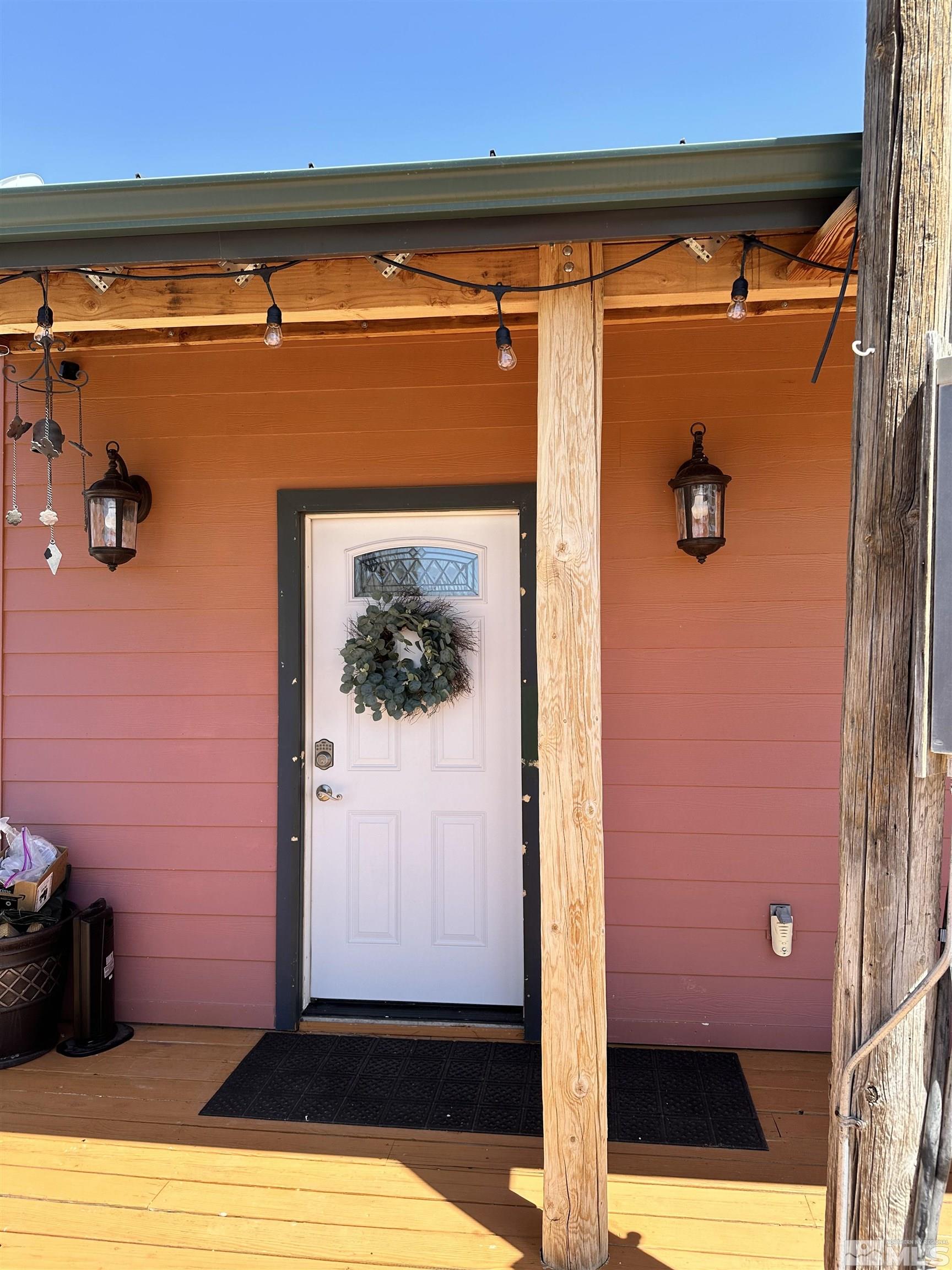 580 Silver Circle Tonopah, NV 89049 - Photo 11 of 37 a view of walk in closet
