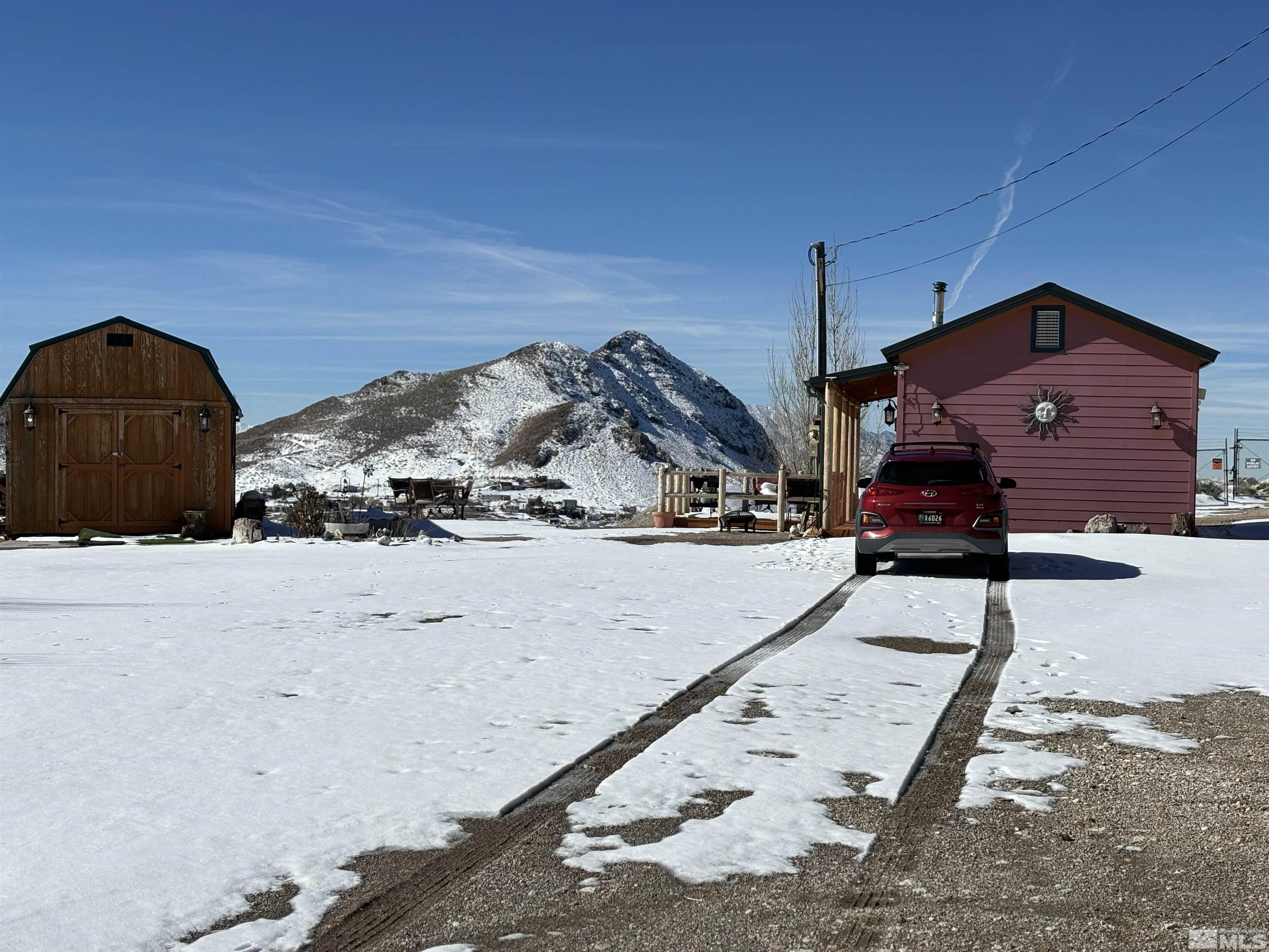 580 Silver Circle Tonopah, NV 89049 - Photo 25 of 37 a view of roof with sitting area