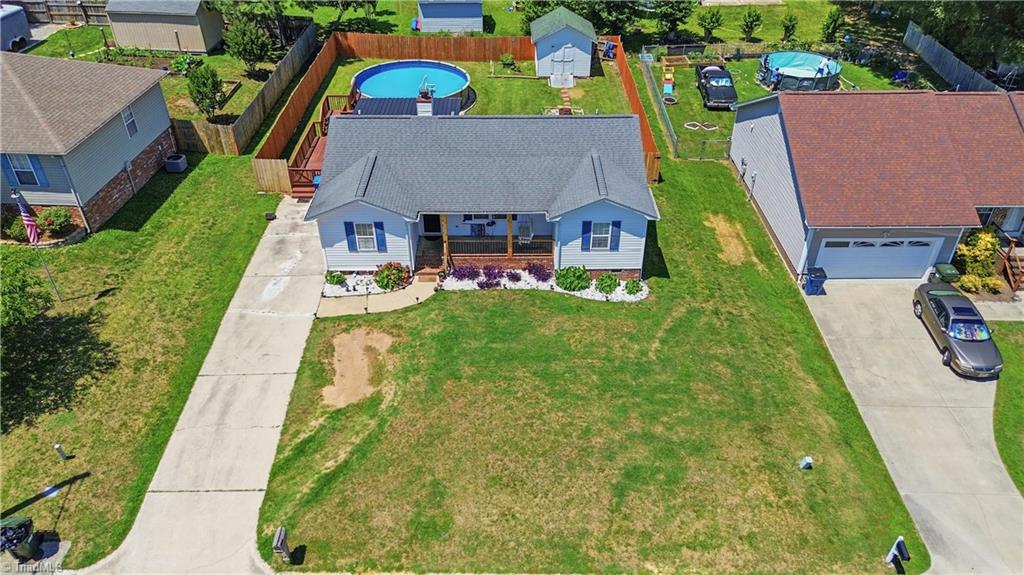 108 Ridge Creek Circle Trinity, NC 27370 - Photo 7 of 42