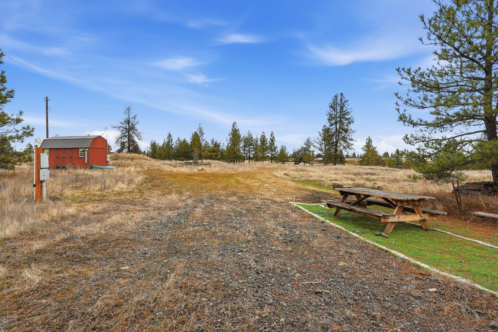 20307 West Sterling Road Cheney, WA 99004 - Photo 22 of 31