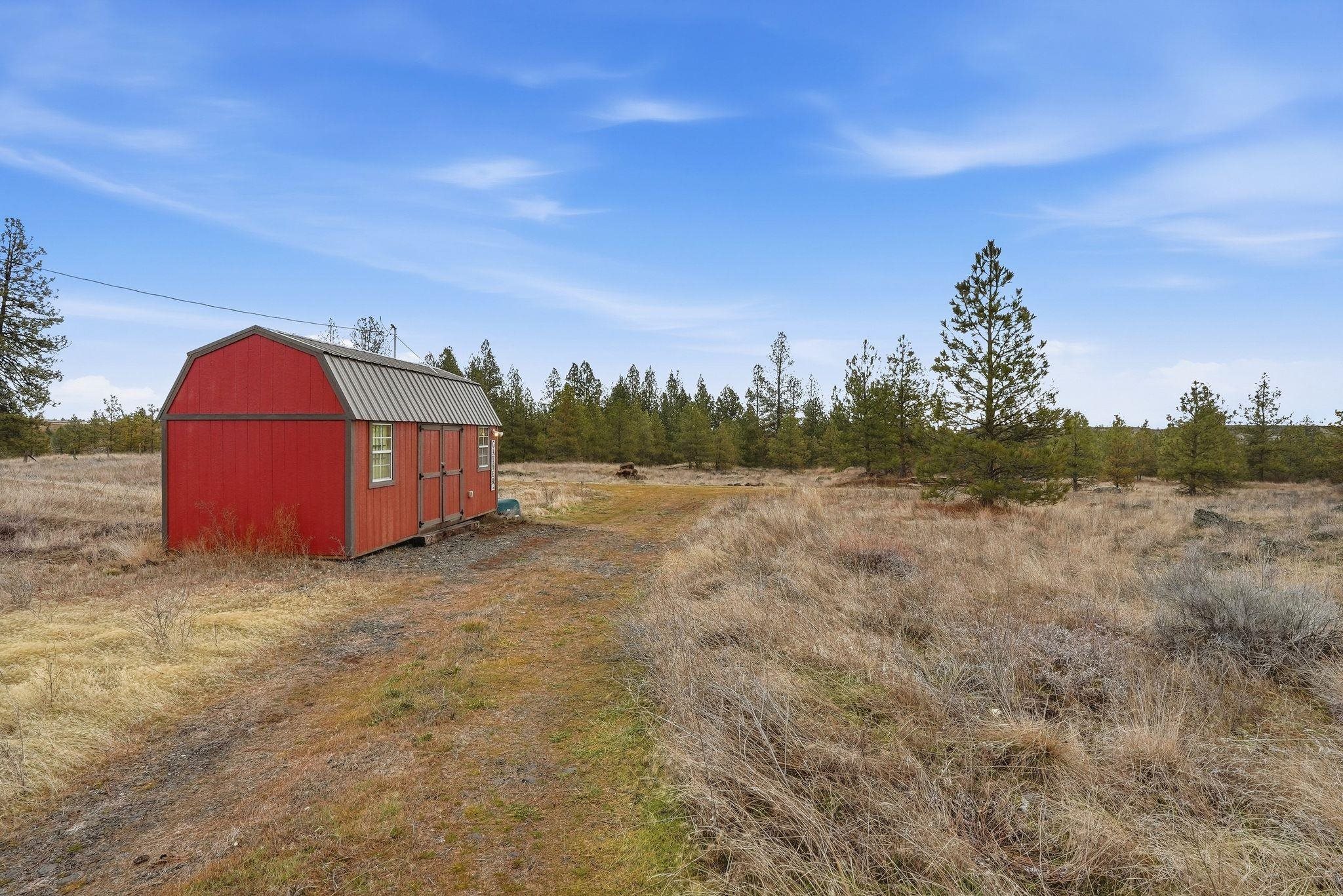20307 West Sterling Road Cheney, WA 99004 - Photo 24 of 31