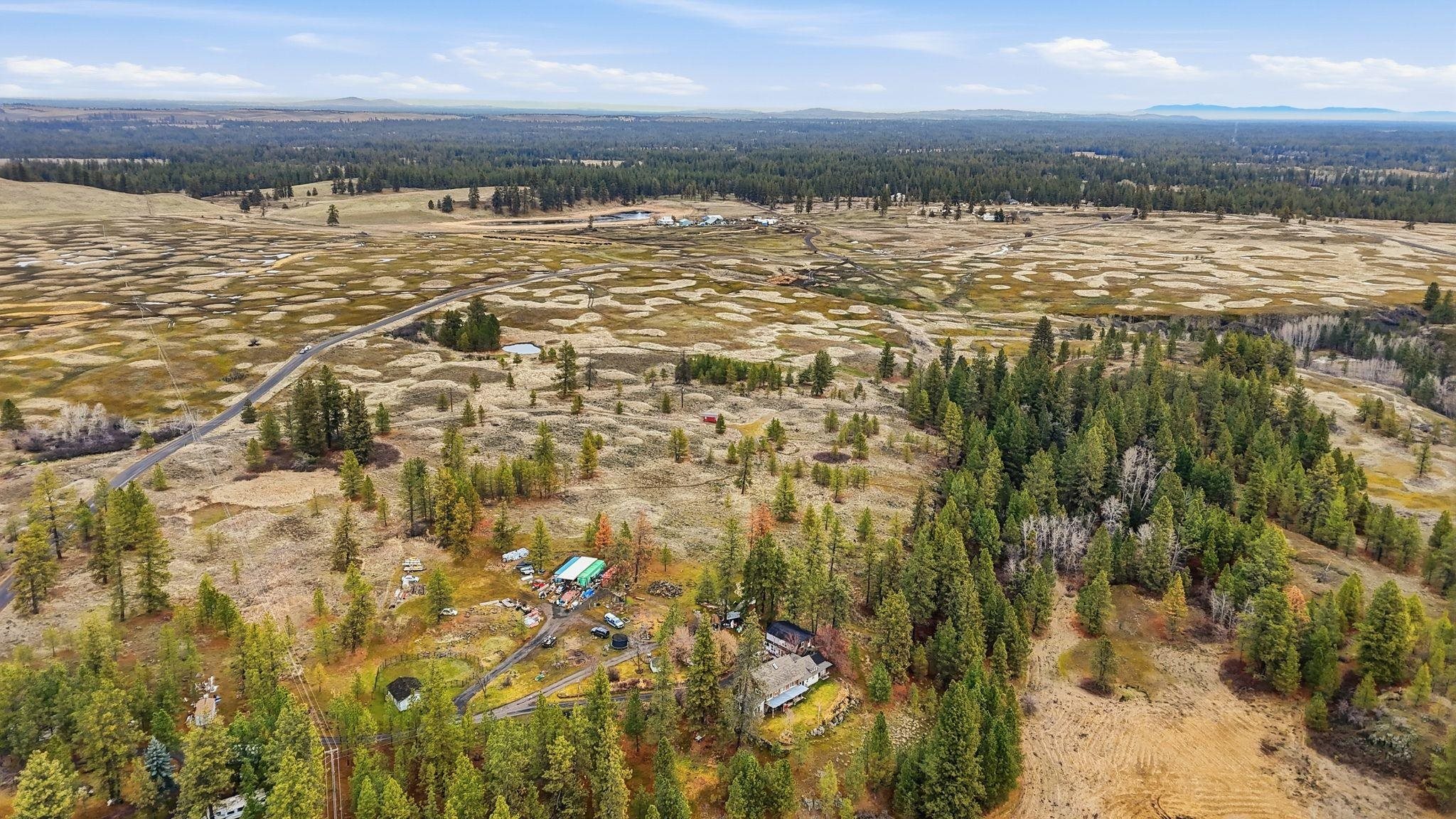 20307 West Sterling Road Cheney, WA 99004 - Photo 3 of 31