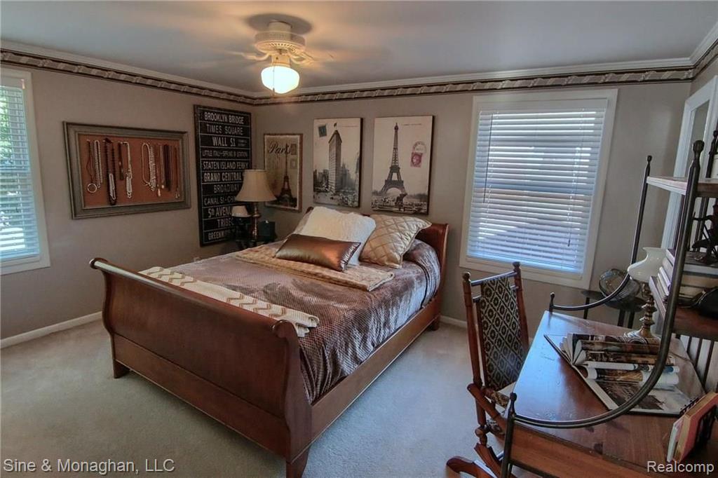1921 Littlestone Road Grosse Pointe Woods, MI 48236 - Photo 15 of 29