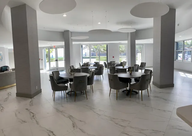 $9,500 | 5200 North Ocean Drive, Unit 1503, Singer Island, FL 33404