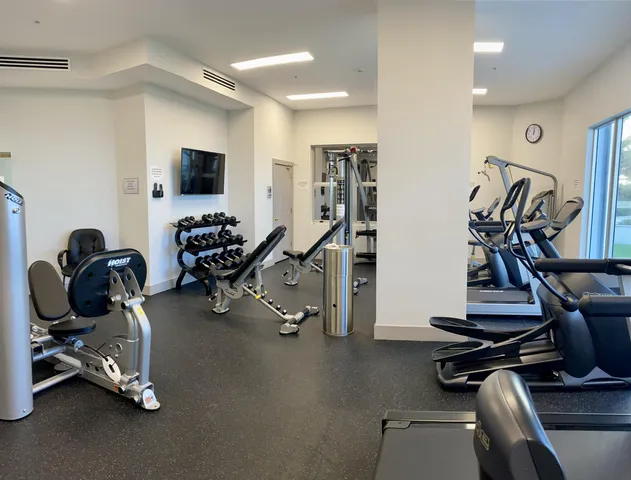 $9,500 | 5200 North Ocean Drive, Unit 1503, Singer Island, FL 33404