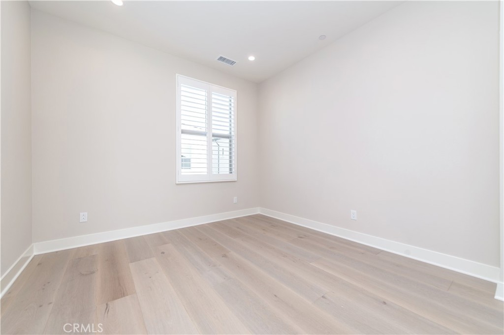 128 Rimstone Irvine, CA 92618 - Photo 21 of 35