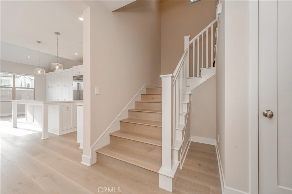 128 Rimstone Irvine, CA 92618 - Photo 9 of 35