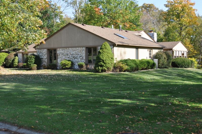 5411 Sherington Road Fort Wayne, IN 46814 - Photo 3 of 36